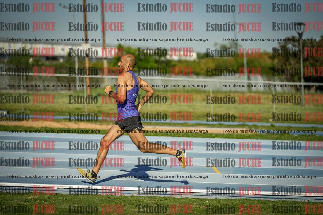 Fotos de los 3000 m llanos de varones