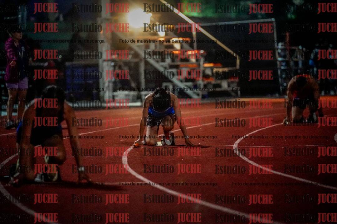 Fotos de las postas 4x100 m mixtas