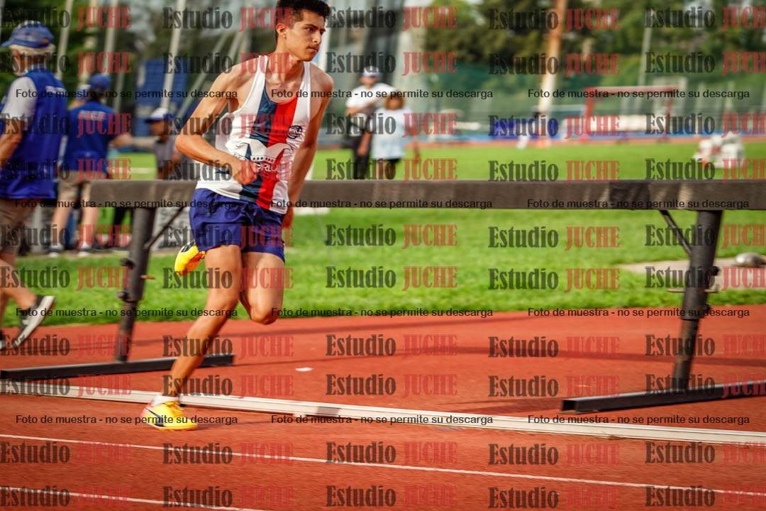 Fotos de los 400 m llanos de varones