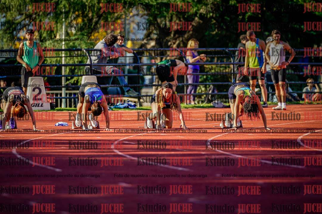 Fotos de los 100 m llanos de mujeres - FINAL