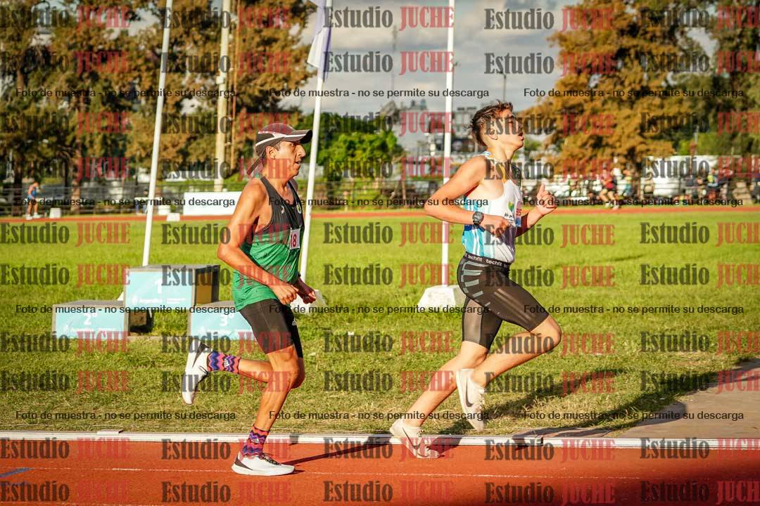 Fotos de los 1500 m llanos de varones