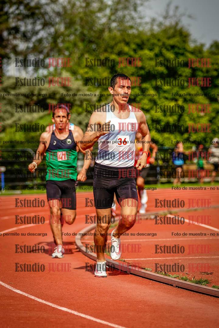 Fotos de los 3000 m llanos de varones