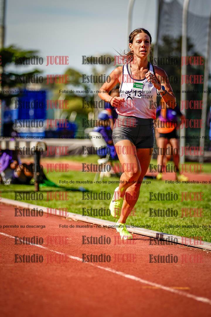 Fotos de los 5000 m llanos de mujeres y varones