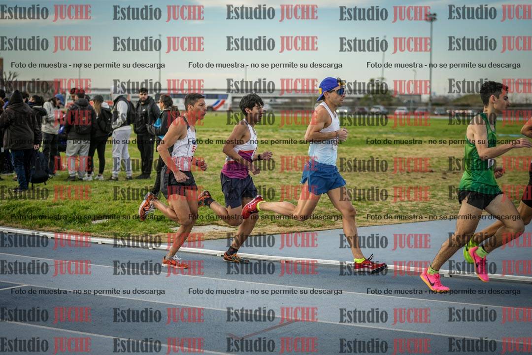 Fotos de los 1500 m llanos de varones