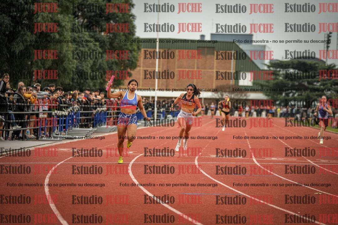 Fotos de las postas 4x100 m llanos de mujeres