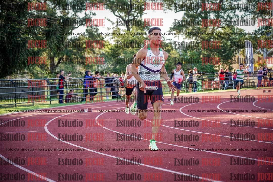 Fotos de las Postas 4x400 m de varones
