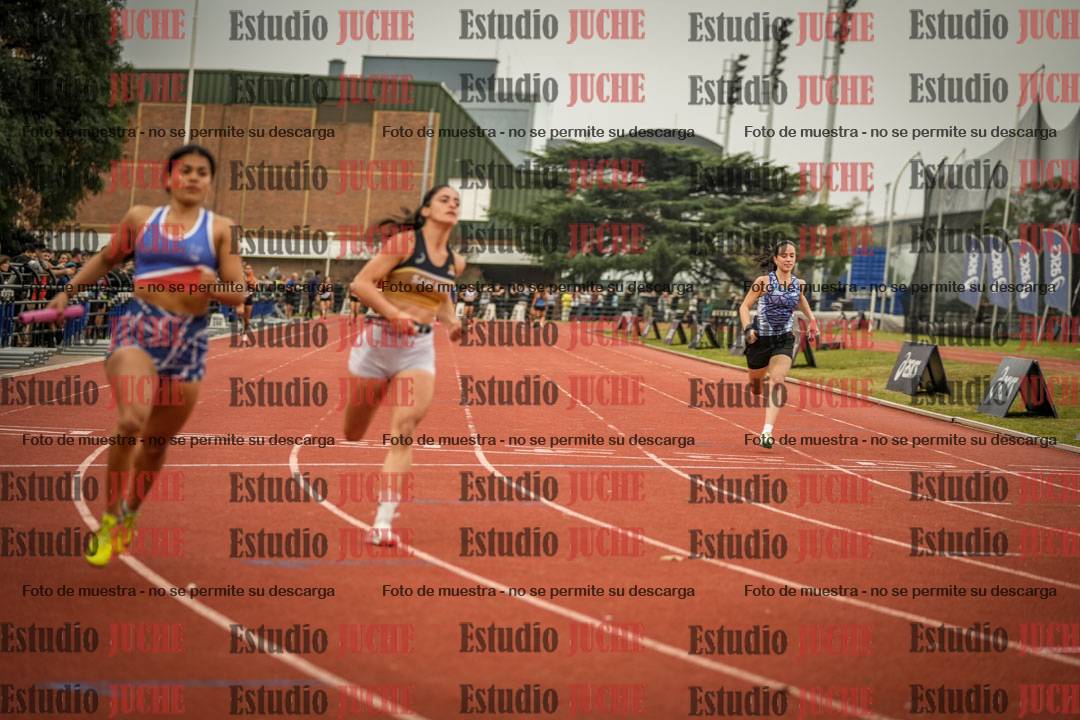 Fotos de las postas 4x100 m llanos de mujeres