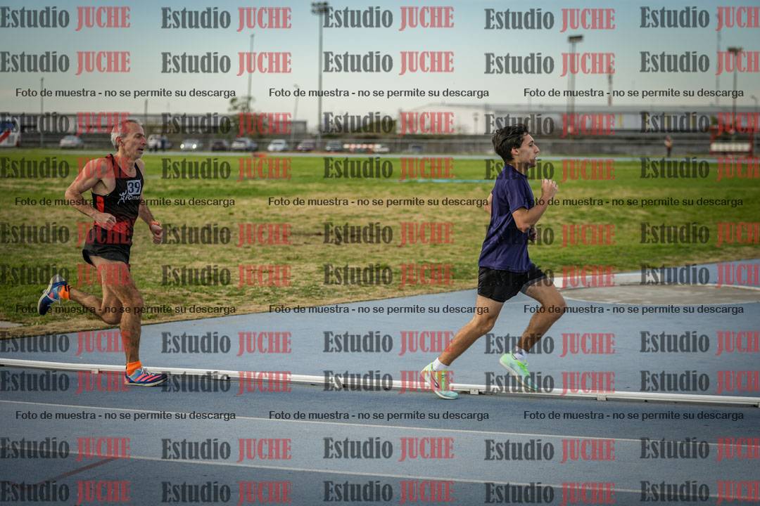 Fotos de los 1500 m llanos de varones