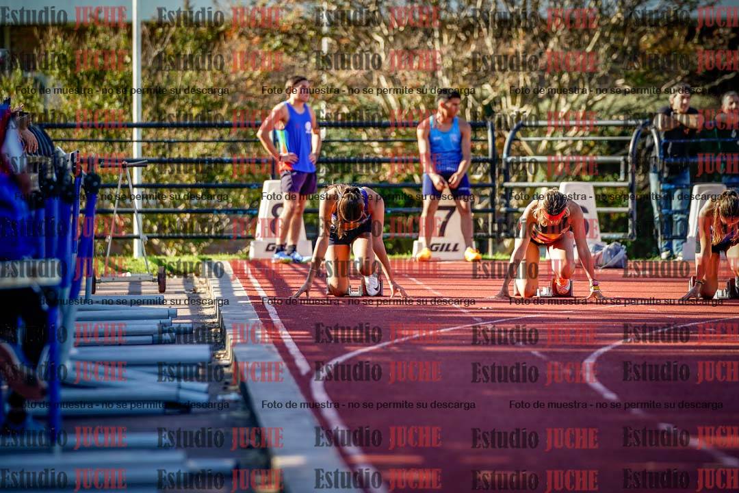 Fotos de los 100 m llanos de mujeres - FINAL