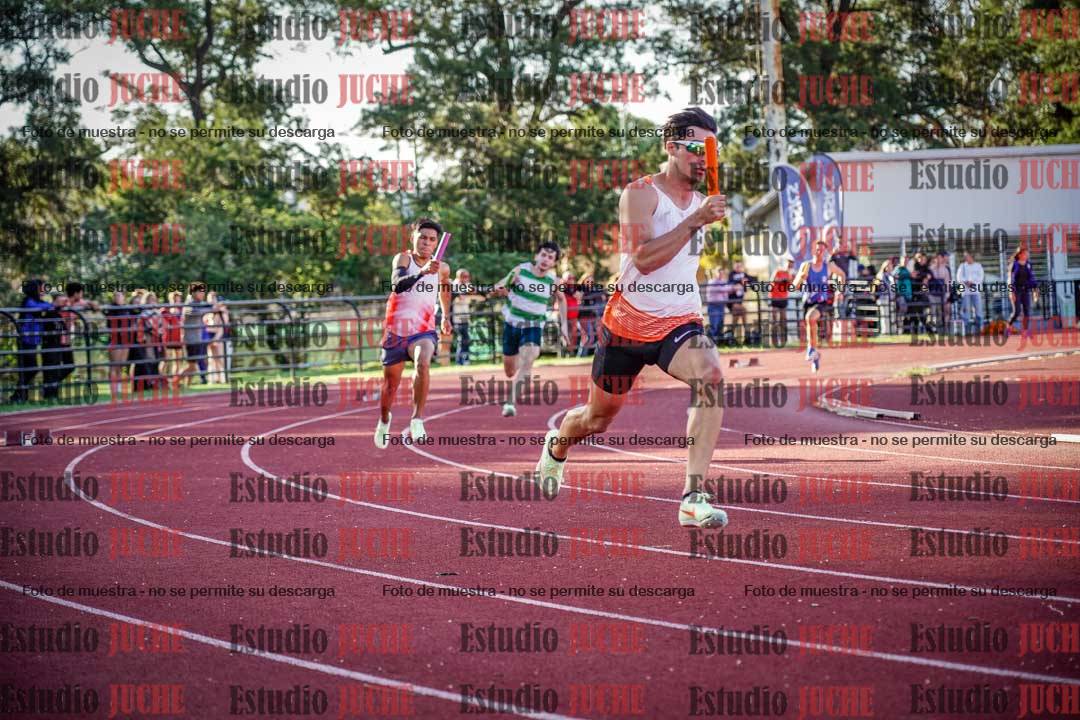 Fotos de las Postas 4x400 m de varones