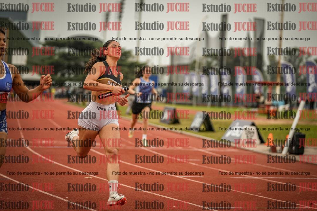 Fotos de las postas 4x100 m llanos de mujeres