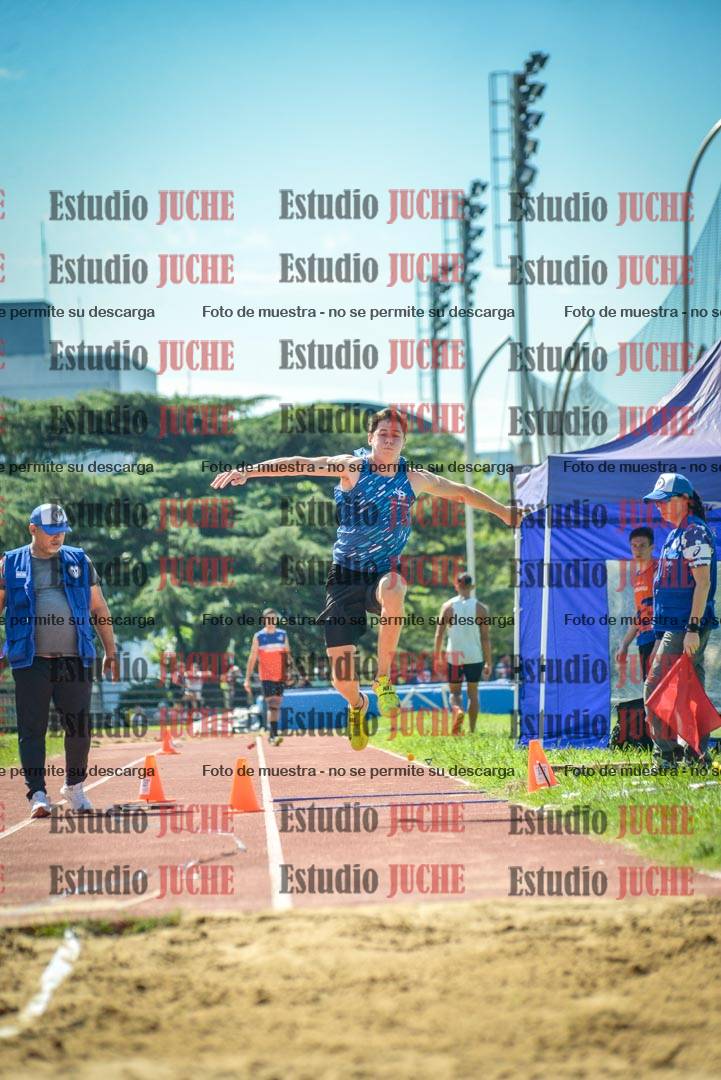 Fotos del salto triple de varones