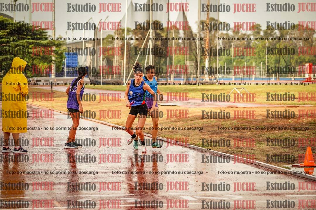 Fotos de las Postas 4x400 m de mujeres