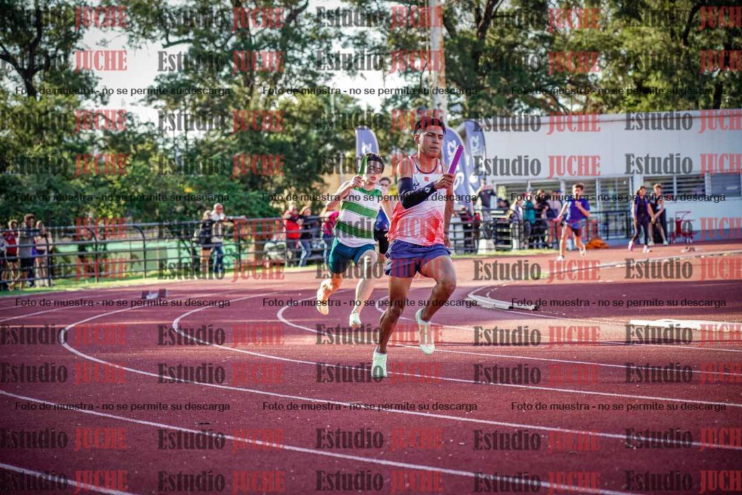 Fotos de las Postas 4x400 m de varones
