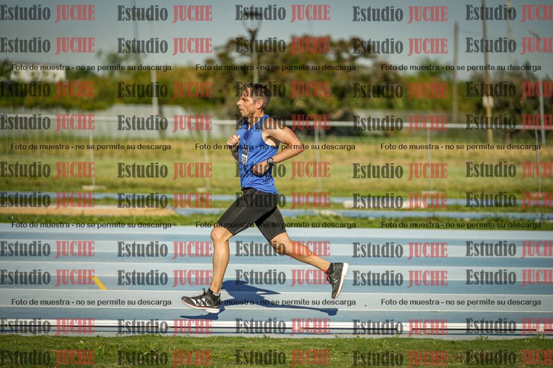 Fotos de los 3000 m llanos de varones