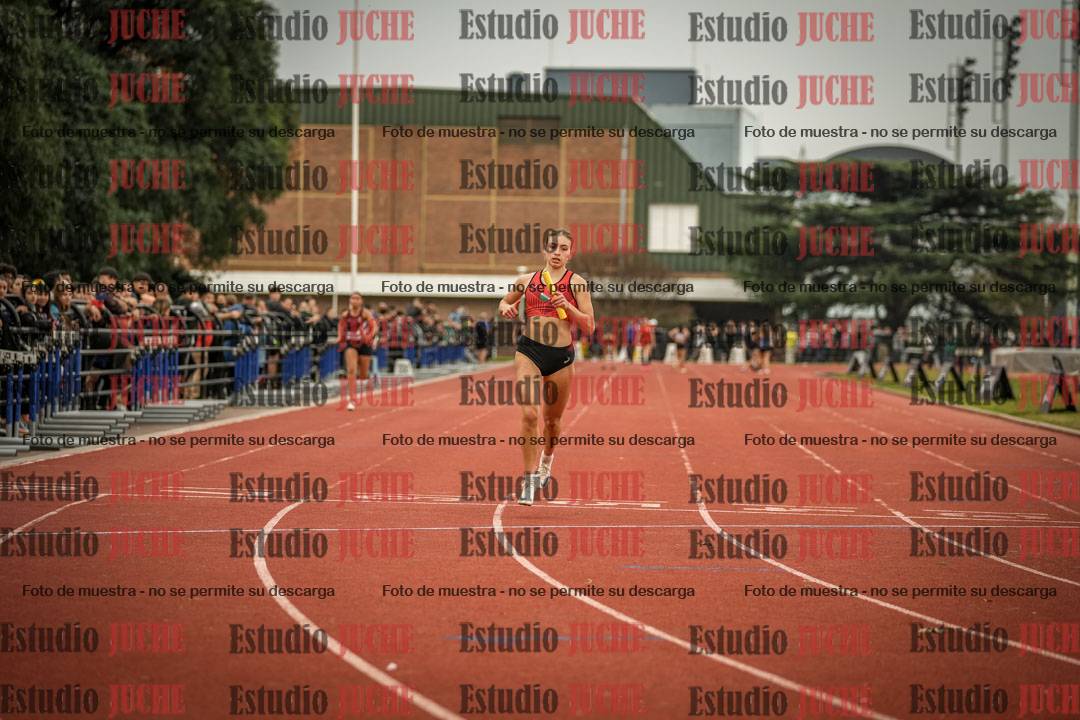 Fotos de las postas 4x100 m llanos de mujeres