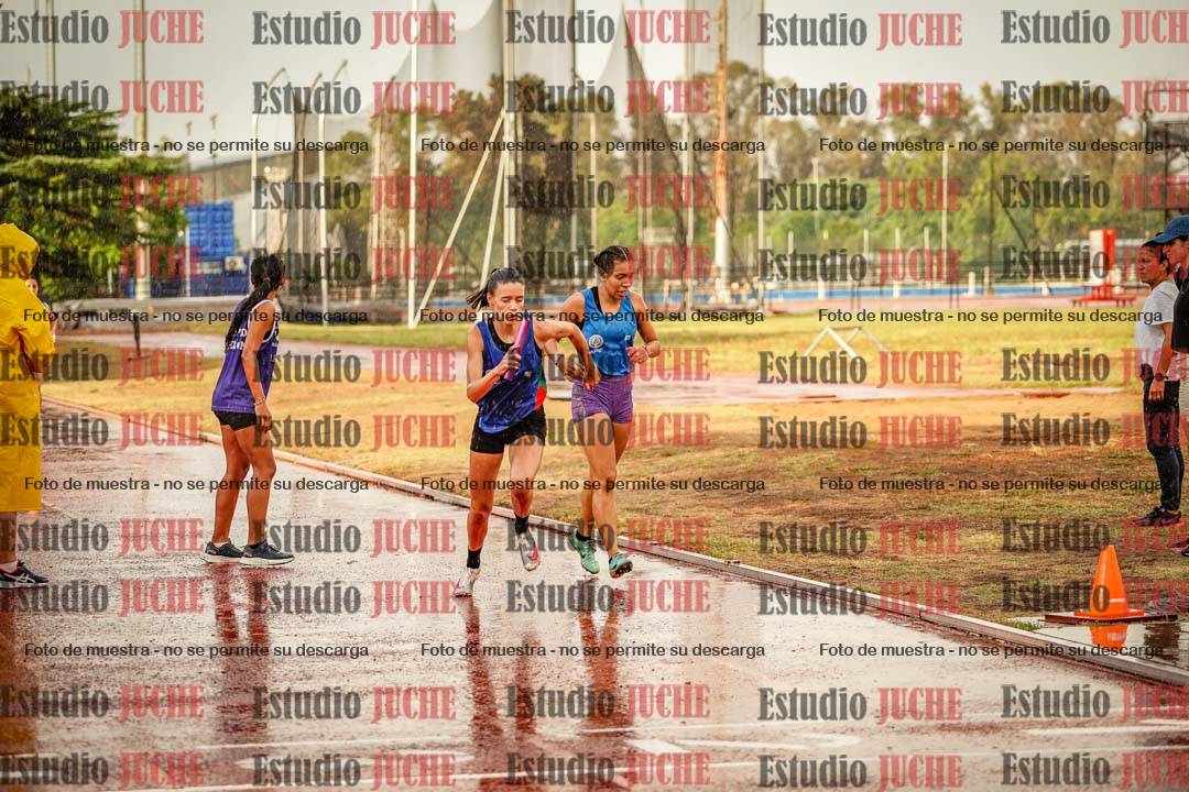 Fotos de las Postas 4x400 m de mujeres