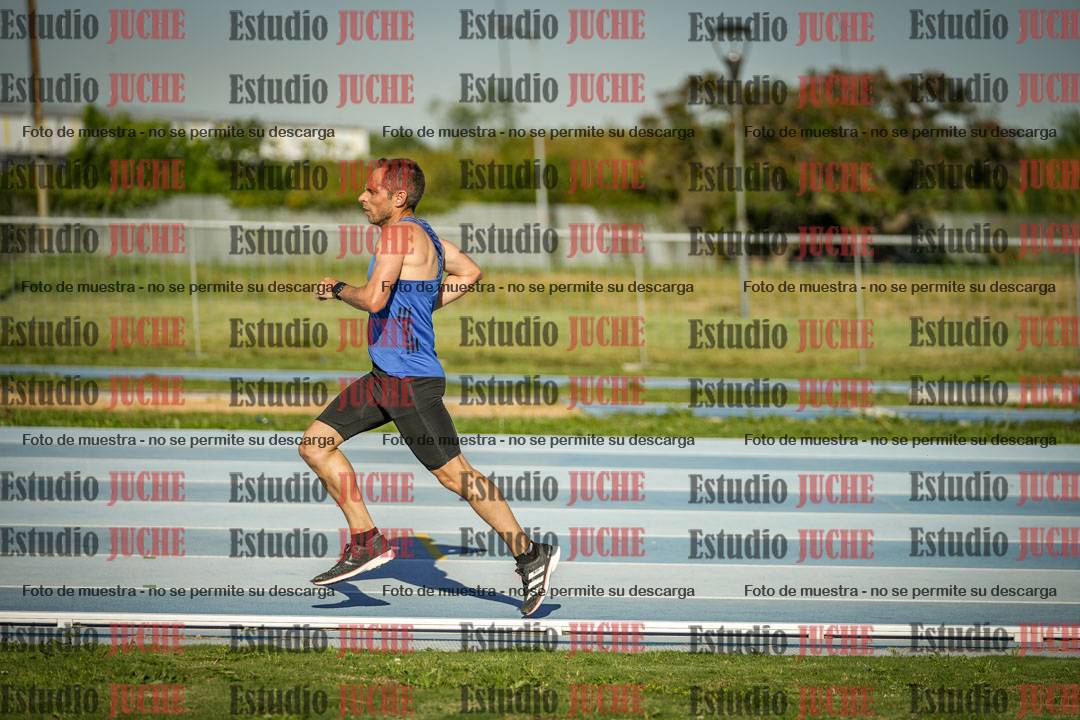 Fotos de los 3000 m llanos de varones