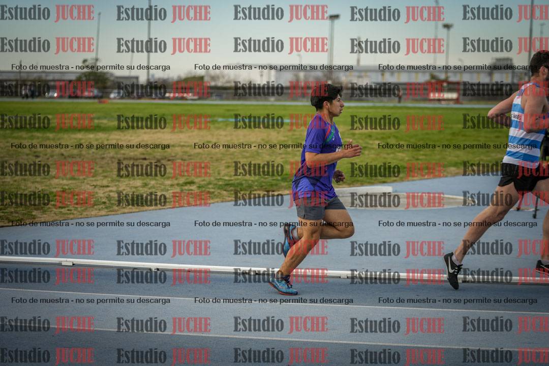 Fotos de los 1500 m llanos de varones