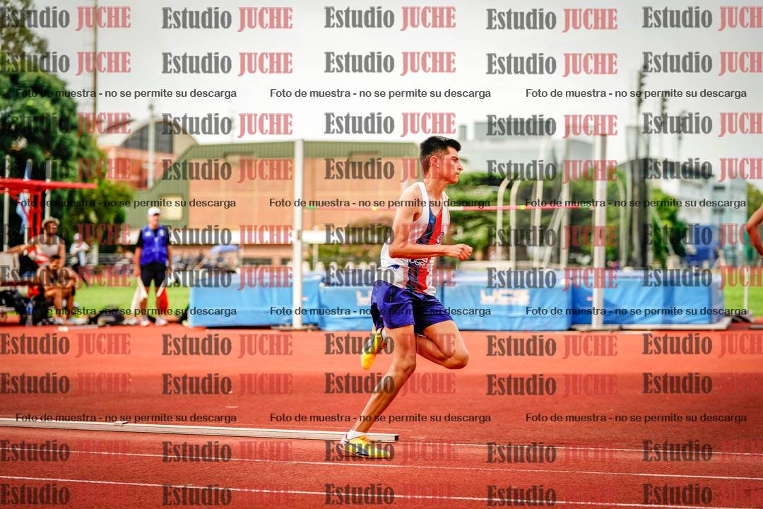 Fotos de los 400 m llanos de varones