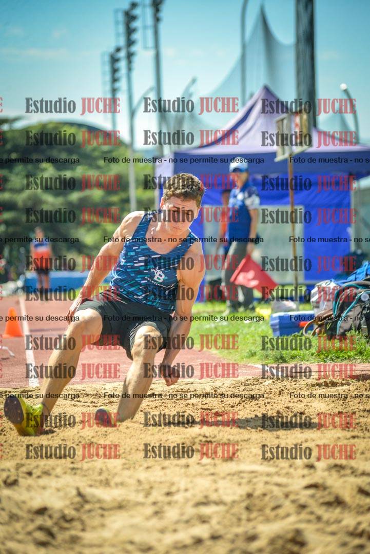 Fotos del salto triple de varones