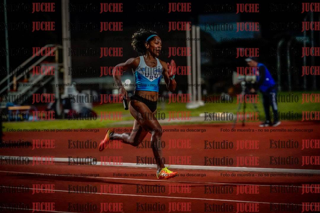 Fotos de las postas 4x100 m mixtas
