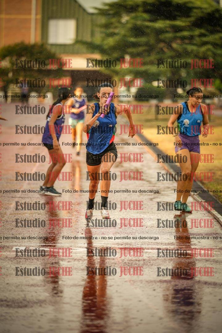 Fotos de las Postas 4x400 m de mujeres