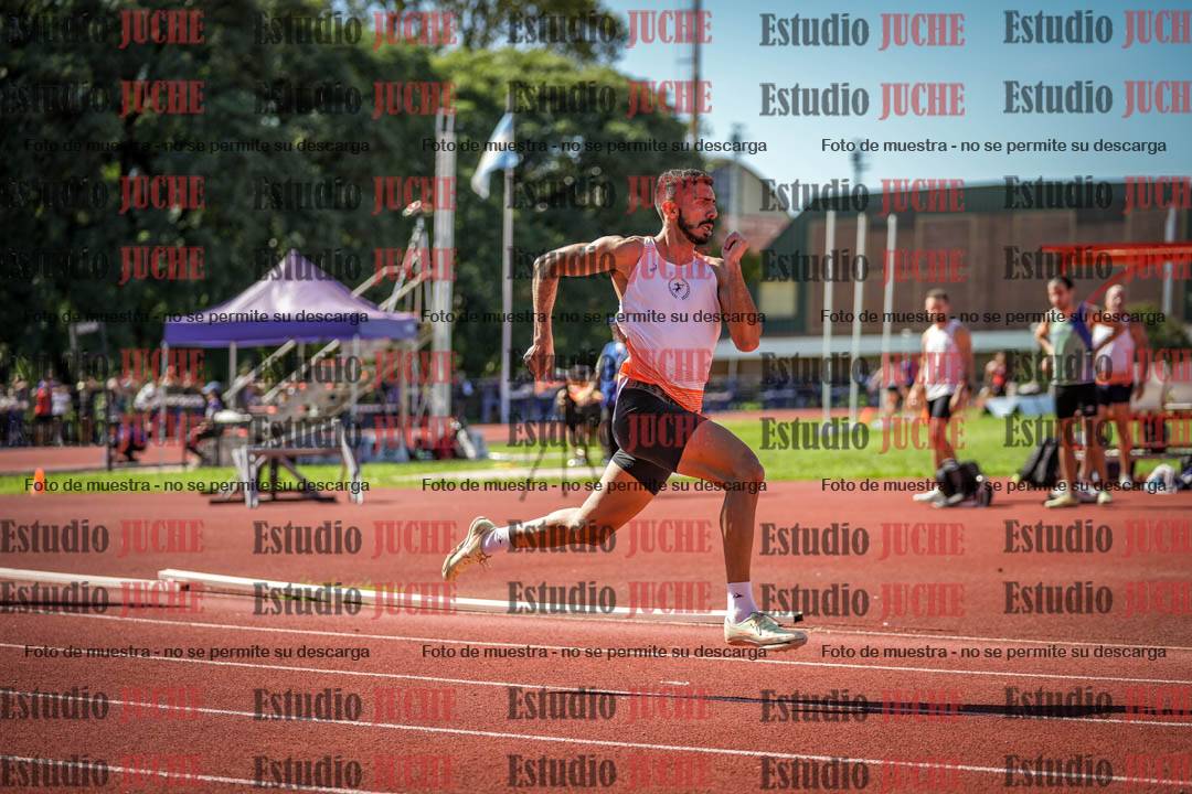 Fotos de los 400 m llanos de varones