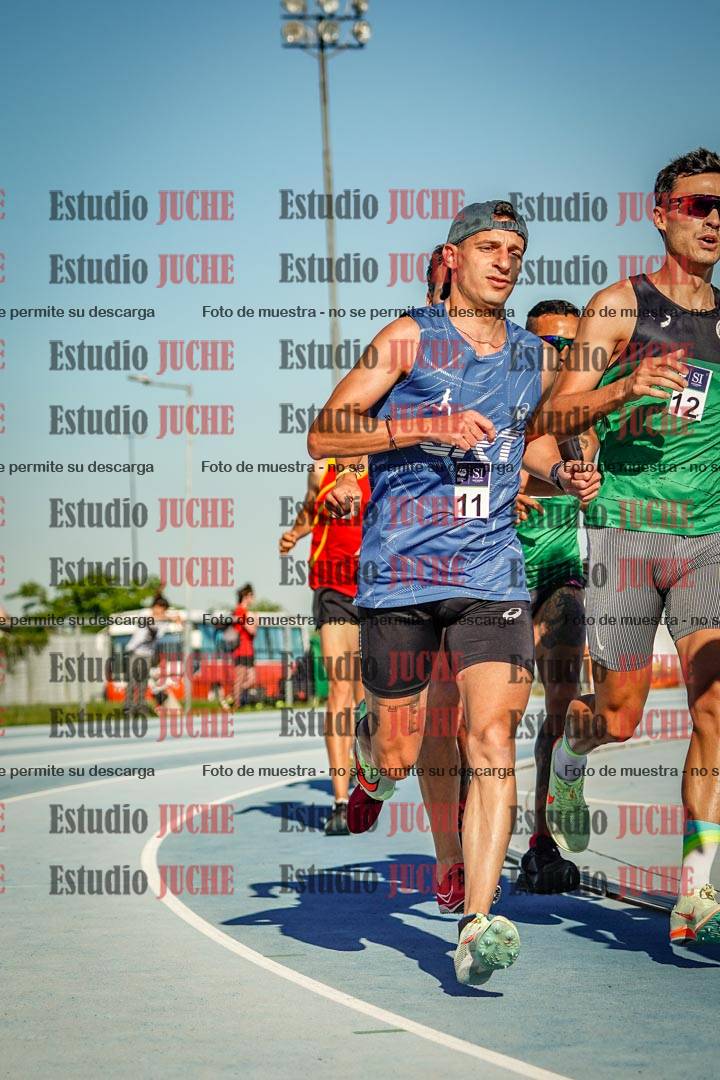 Fotos de los 3000 m llanos de varones