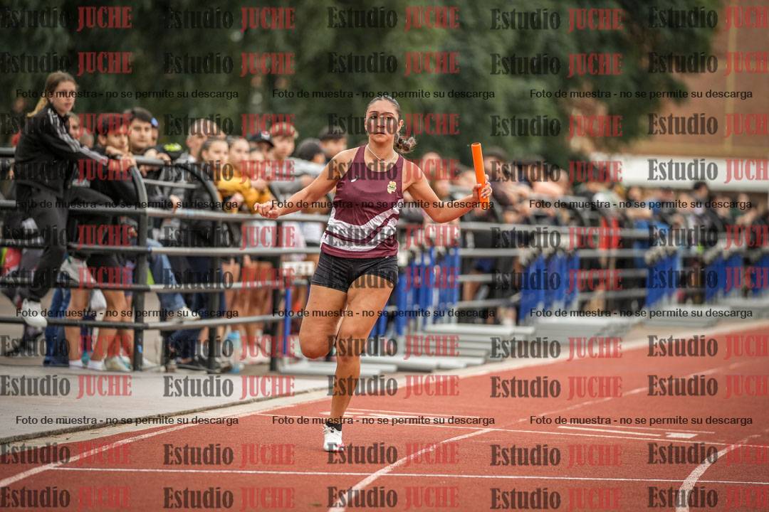 Fotos de las postas 4x100 m llanos de mujeres