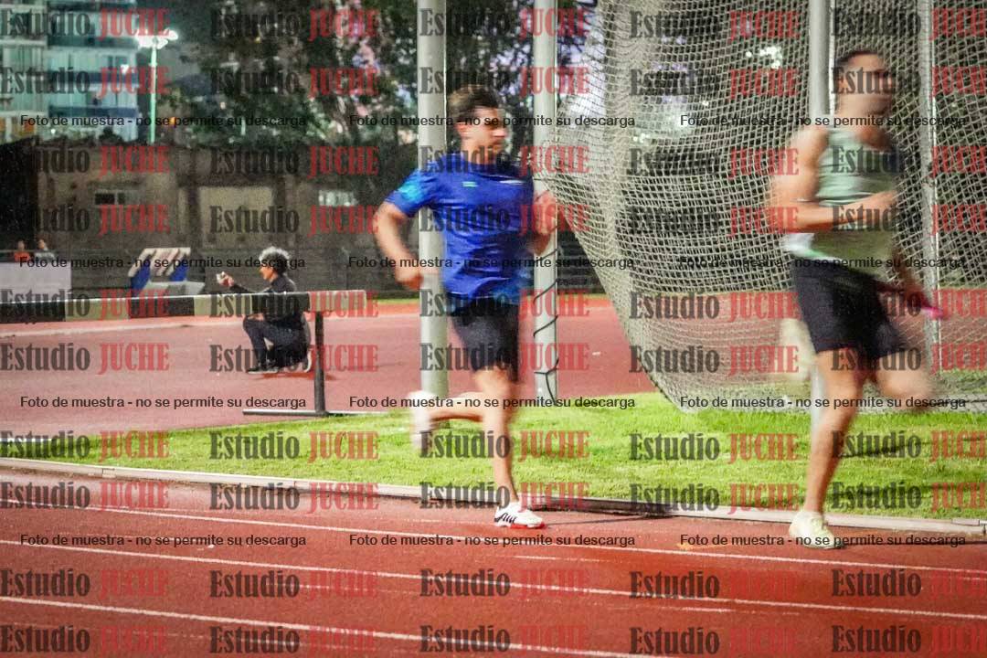 Fotos de las postas 4x100 m mixtas