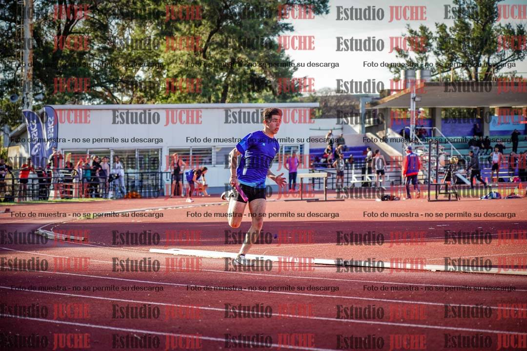 Fotos de las Postas 4x400 m de varones