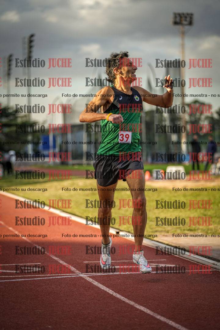 Fotos de los 1500 m llanos de varones