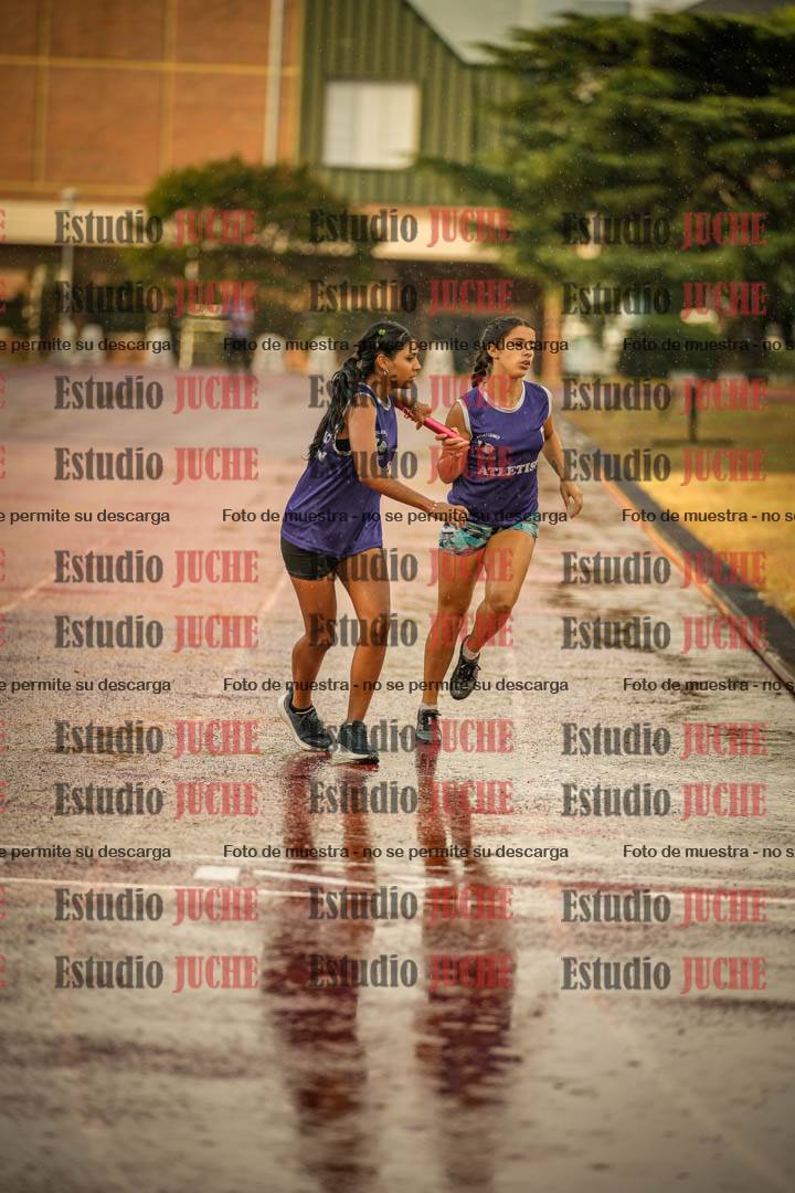 Fotos de las Postas 4x400 m de mujeres