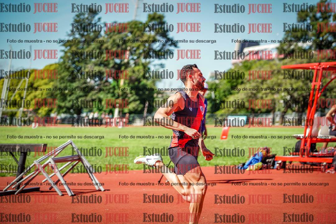 Fotos de los 400 m llanos de varones