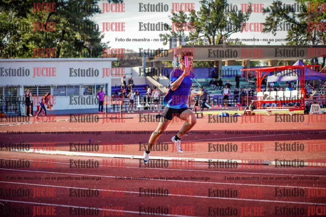Fotos de las Postas 4x400 m de varones