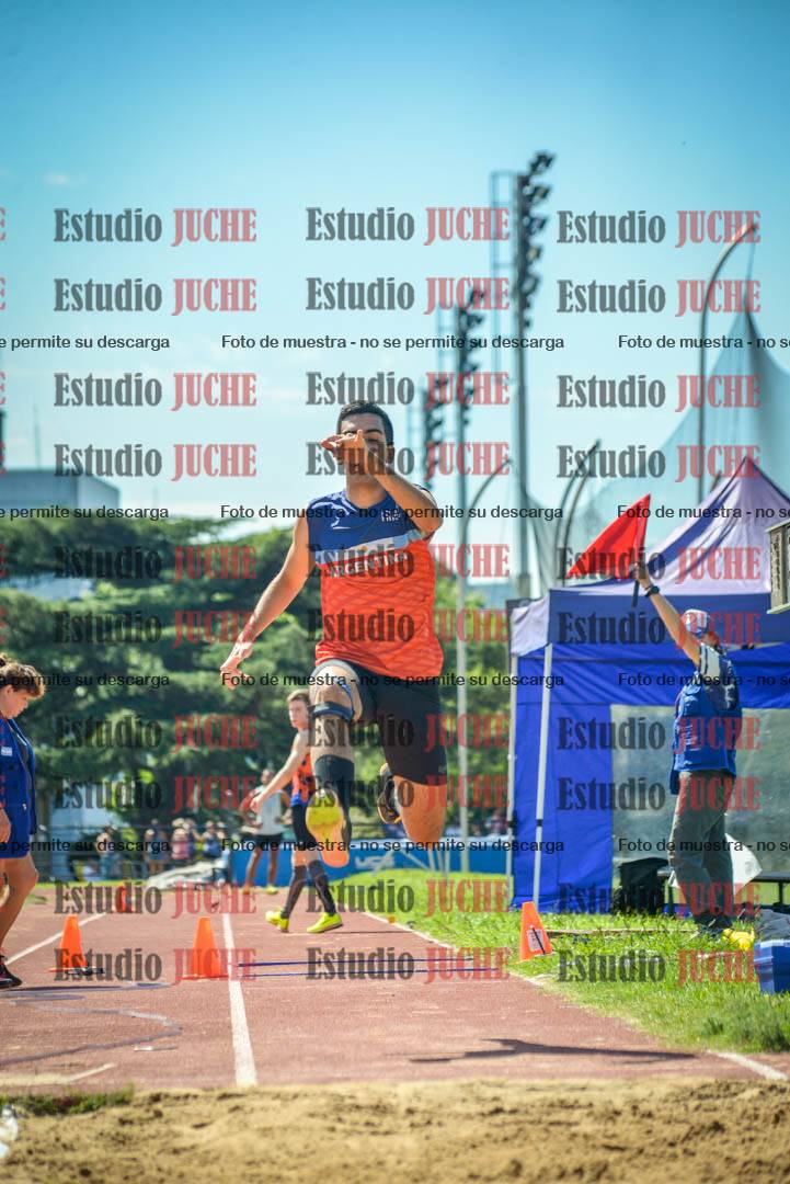 Fotos del salto triple de varones
