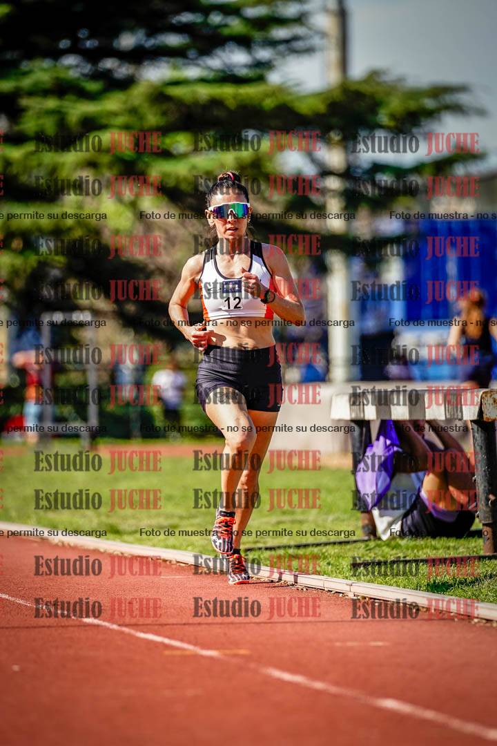 Fotos de los 5000 m llanos de mujeres y varones