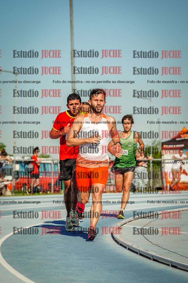 Fotos de los 3000 m llanos de varones