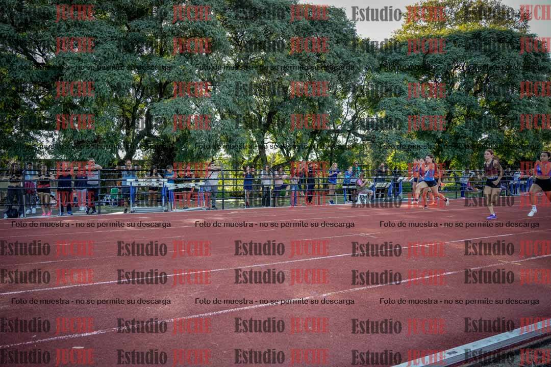 Fotos de los 100 m llanos de mujeres - FINAL