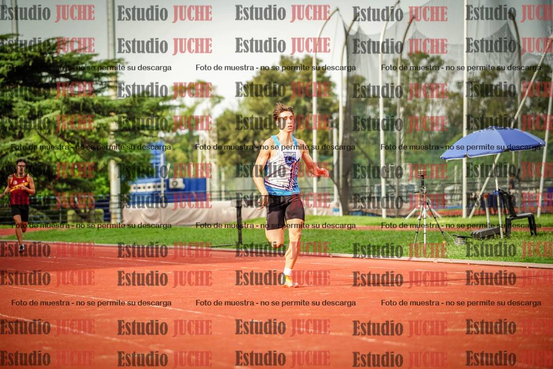 Fotos de los 400 m llanos de varones