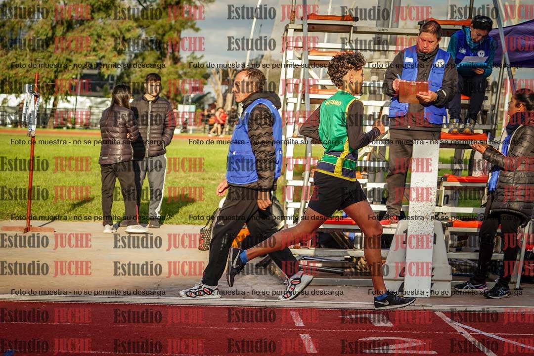 Fotos de los 1500 m llanos de varones