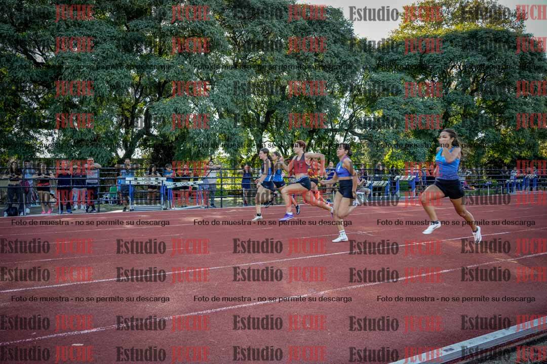Fotos de los 100 m llanos de mujeres - FINAL