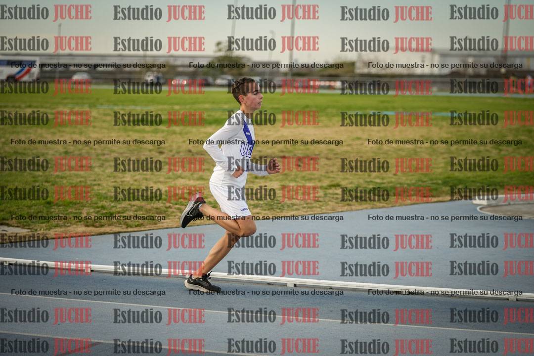 Fotos de los 1500 m llanos de varones