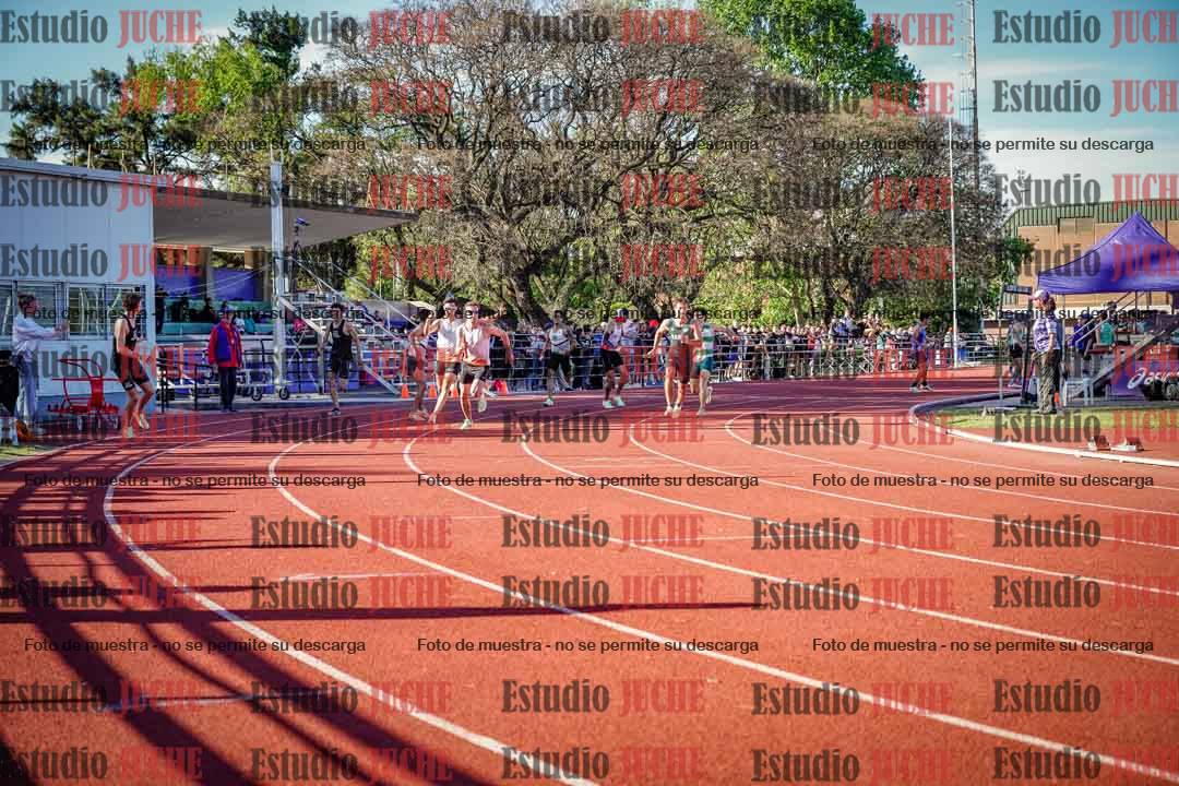 Fotos de las Postas 4x400 m de varones