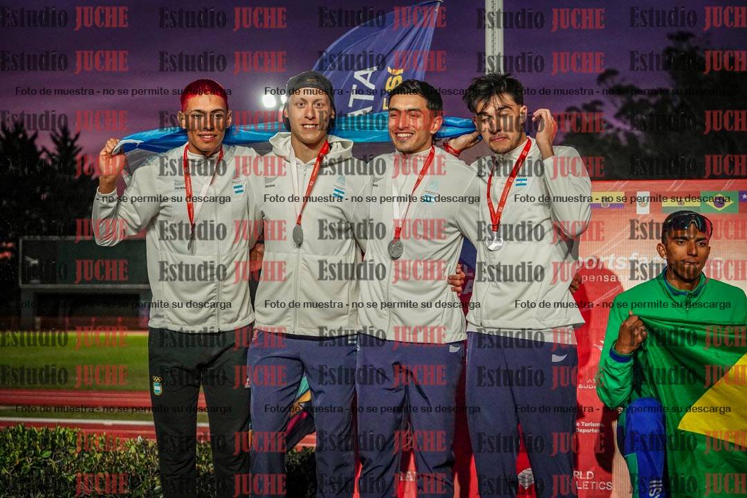 Fotos de algunos extras y podios del día 3