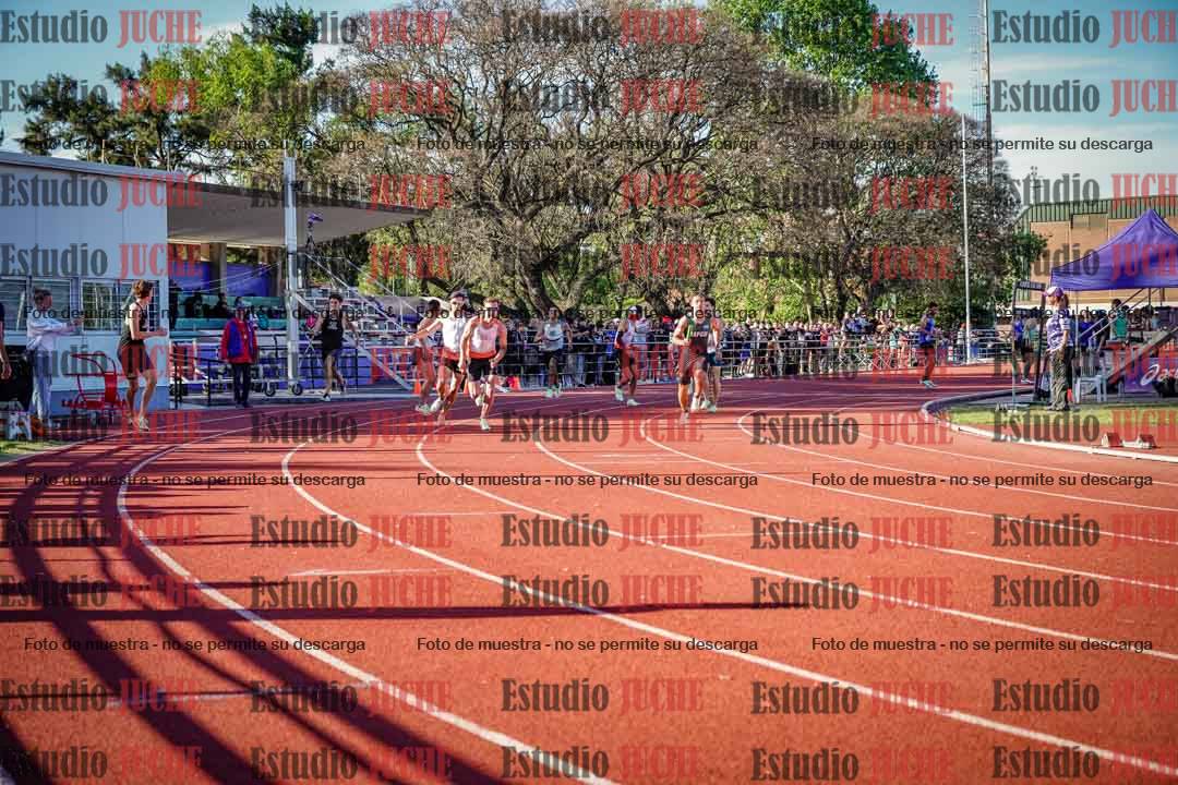 Fotos de las Postas 4x400 m de varones