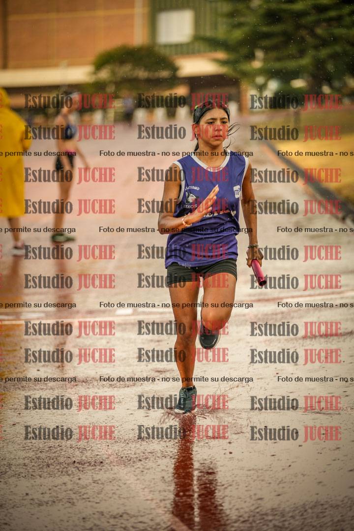 Fotos de las Postas 4x400 m de mujeres