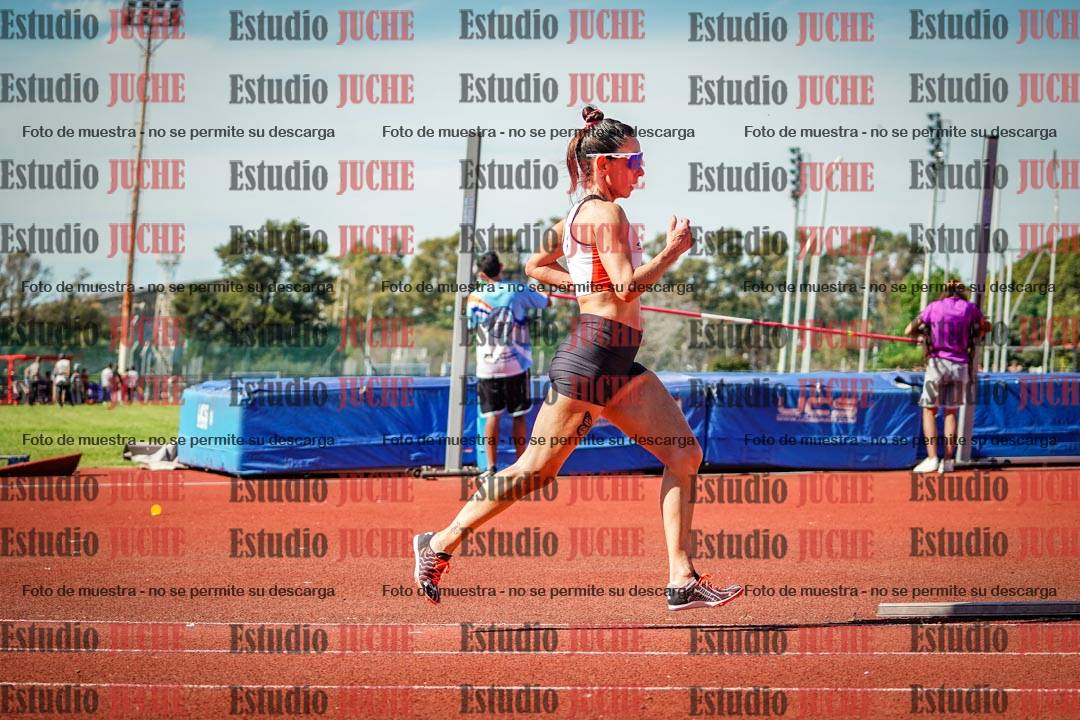 Fotos de los 5000 m llanos de mujeres y varones