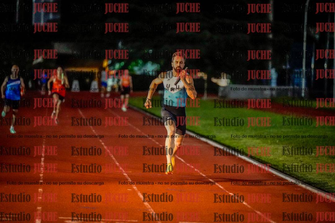 Fotos de las postas 4x100 m mixtas